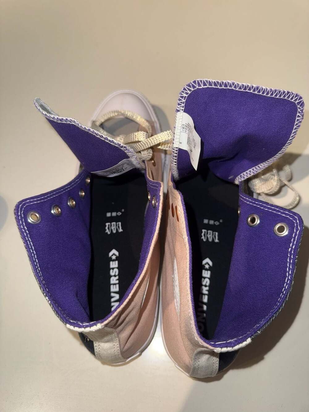 NEW Rare Converse Chuck All Star Hi “NAUGHTY” Custom Lmtd Edtn Mismatch Pair
 Sz - Picture 7 of 8